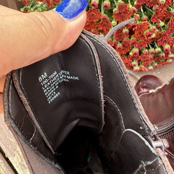 Liz Claiborne Boots Women  Ankle  Heels Zip 100-7006 Burgundy Leather Size 8M‎ - Picture 10 of 13